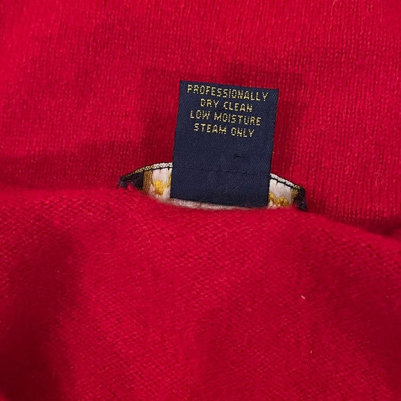 Charter Club 100% 2 Ply Cashmere Classic Red Sweater EC Size L - Picture 6 of 6
